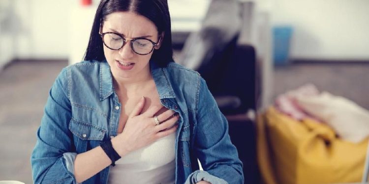 Sakit Tanpa Temuan Medis? Waspadai Gejala Psikosomatik