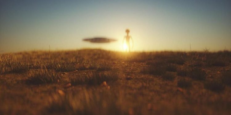 Ilmuwan Memanfaatkan Bayangan Bumi untuk Mencari UFO