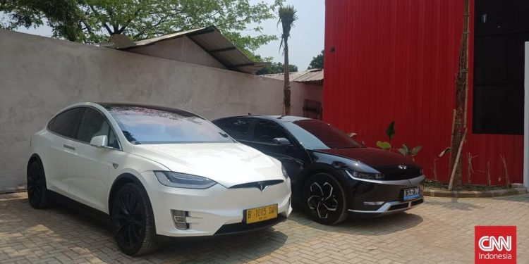 Pedagang Ungkap Penyebab Penurunan Harga Jual Mobil Listrik Bekas