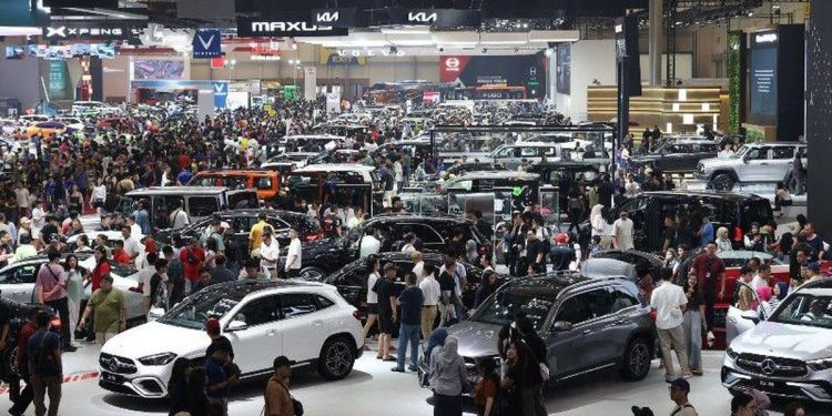 Dikira Hanya Rojali dan Rohana, Ini Jumlah Kendaraan Terjual di GIIAS