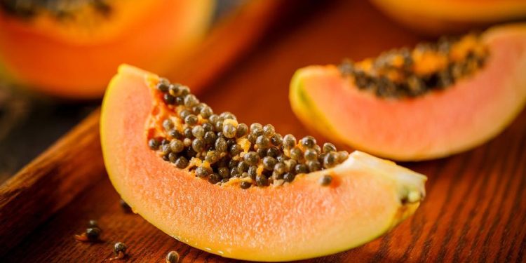 Makan Pepaya Malam Hari dan Dampaknya bagi Tubuh