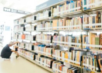 Penulis Buku RI Mengeluh Karya Dicontek dan Beban Pajak Tinggi