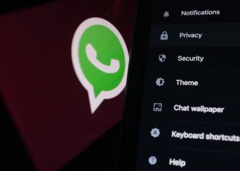 Cara Membuat Stiker WhatsApp Bergerak Tanpa Aplikasi Tambahan