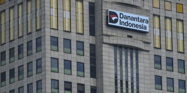 BUMN Danantara Harus Adopsi AI Menurut Telkom, Manusia Bisa Digantikan