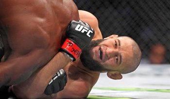 Khamzat Chimaev Targetkan Gelar Juara Dunia UFC di Tiga Kelas yang Berbeda