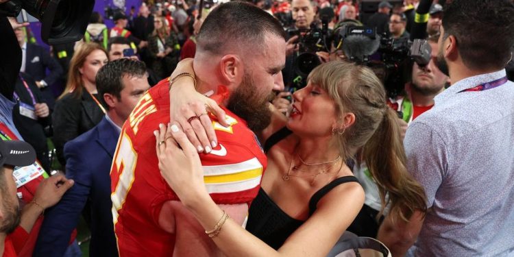 Perjalanan Cinta Taylor Swift dan Travis Kelce Menuju Tunangan