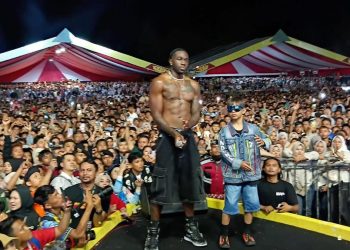 Rapper Melly Mike dan Dhika Aura Farming Akhiri Pacu Jalur 2025