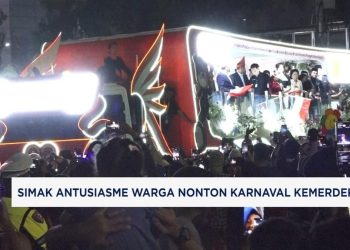Antusiasme Masyarakat Menyaksikan Karnaval Kemerdekaan