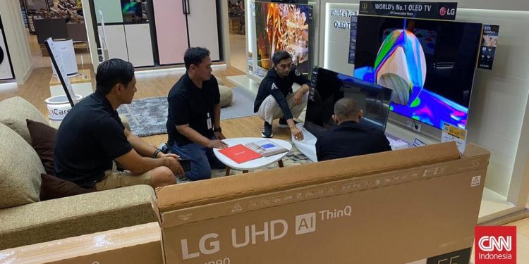 Obral Besar Smart TV 43 Inch Mulai Rp3 Jutaan di Transmart