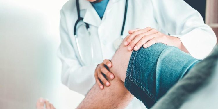 5 Buah yang Dapat Membantu Menurunkan Asam Urat dan Menghilangkan Rasa Nyeri