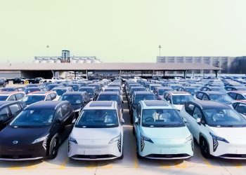 Meksiko Naikkan Tarif Impor Mobil China 50 Persen di Tengah Cuaca Gerah