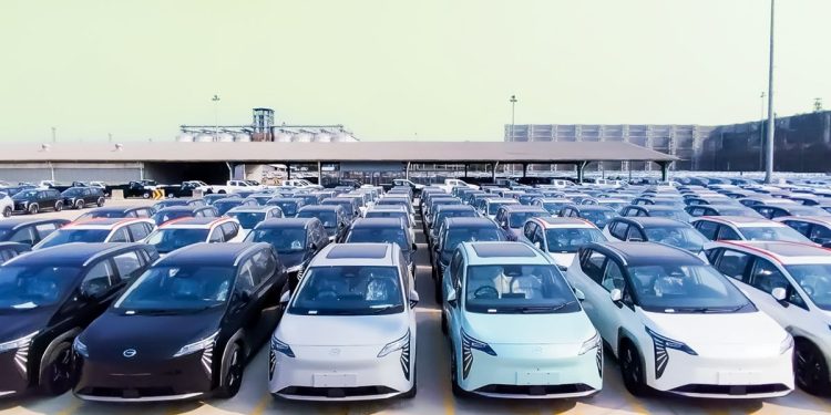 Meksiko Naikkan Tarif Impor Mobil China 50 Persen di Tengah Cuaca Gerah