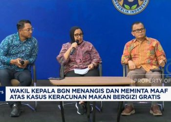 Wakil Kepala BGN Menangis dan Meminta Maaf kepada Siswa yang Keracunan