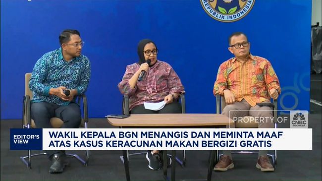 Wakil Kepala BGN Menangis dan Meminta Maaf kepada Siswa yang Keracunan