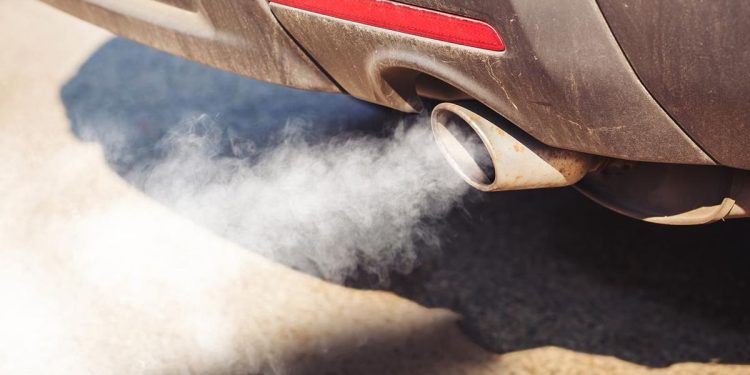 Menteri LH Sebut BBM Sulfur Tinggi Penyebab Polusi di Jakarta