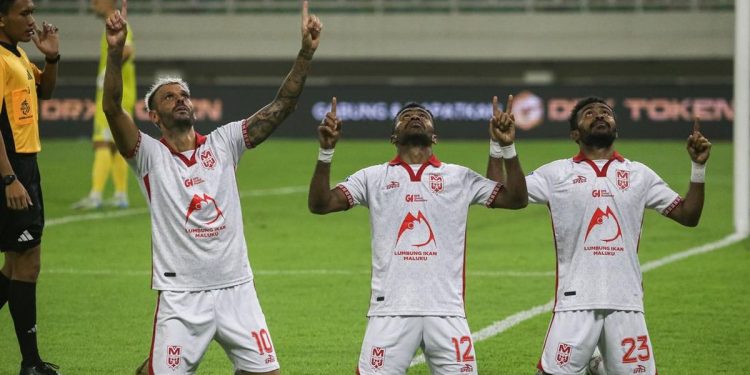 Yakob Sayuri Led Malut United Kalahkan Bhayangka FC