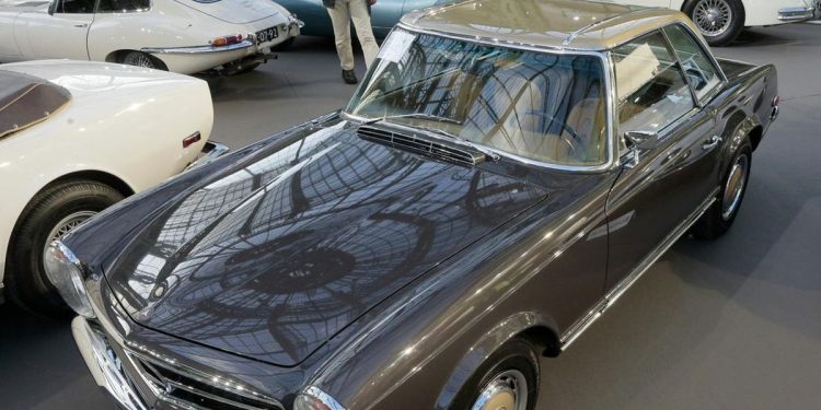 KPK Sebut Metode Lelang Mercy BJ Habibie Disita dari Ridwan Kamil