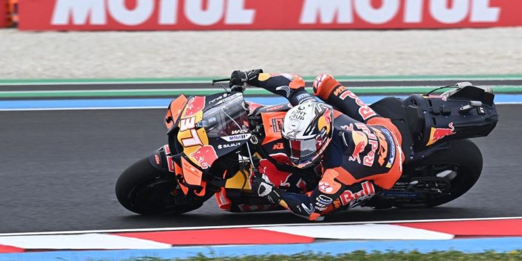 Zarco Salip Marquez, Acosta Tampil Tercepat