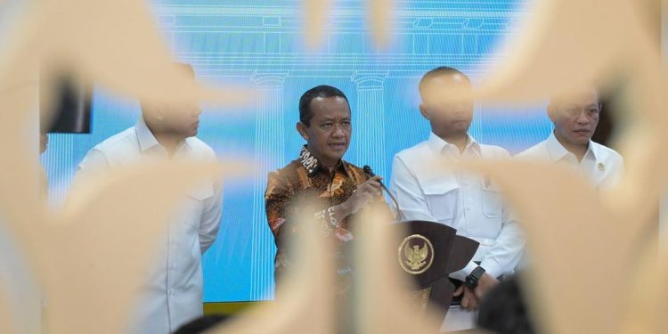 Bahlil Tegas Tidak Ingin Tambah Kuota Impor BBM ke Shell dan Lainnya