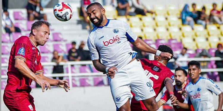 Drama 4 Gol, Persis Imbang dengan Arema di Solo