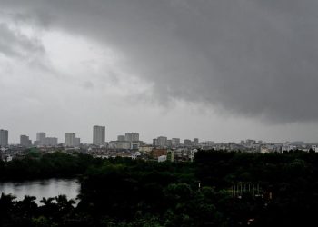 Penerbangan dan Pelayaran di 4 Negara Terhenti Akibat Topan Super Ragasa