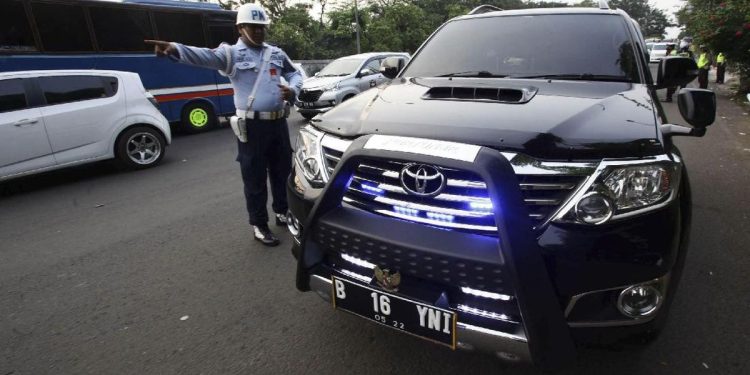 Polisi Tindak 2062 Pelanggar Rotator Sejak 2021 Termasuk Pejabat Terkait