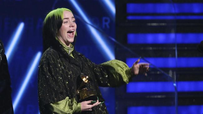 Billie Eilish Kritik Miliarder Dunia Setelah Donasi Rp187 Miliar
