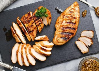 Cara Memasak Dada Ayam Tanpa Dipanggang atau Dibakar