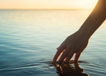 6 Kebiasaan Wajib untuk Mencapai Ketenangan Batin yang Harus Kamu Tiru