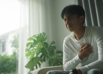 Beda Nyeri Dada Gejala Asam Lambung dan Sakit Jantung yang Perlu Diketahui