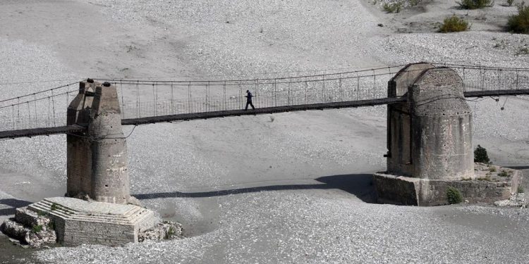 Lembah di Albania yang Terdaftar di UNESCO Terancam Kerusakan