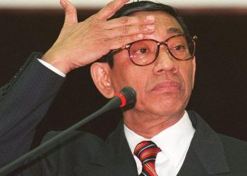 Ganti Mobil Dinas Menjadi Kijang Tua, Menteri Keuangan RI Ditolak Masuk Istana