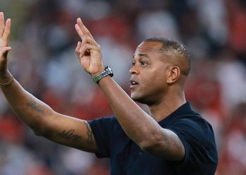 Klub Verdonk Ucap Nuhun kepada Patrick Kluivert