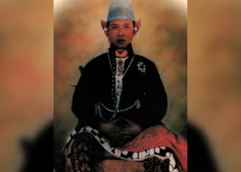 Amerika Bawa Jenazah Raja Jawa Naik Pesawat Militer Karena Hormat
