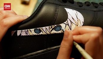 Kisah Wanita Jerman Menjadi Pelukis Sepatu Dikenal oleh Toni Kroos