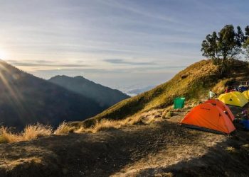 Pendakian Gunung Rinjani Dibuka Saat Musim Hujan, Berikut Imbauan TNGR