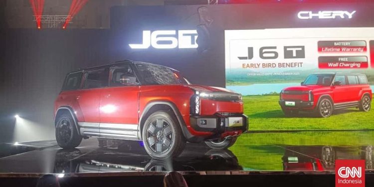 J6T Diperkenalkan, Harga Resmi Akan Diumumkan di GJAW 2025