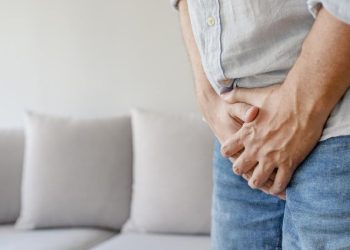 10 Penyebab Bintik Merah di Penis dan Penjelasannya