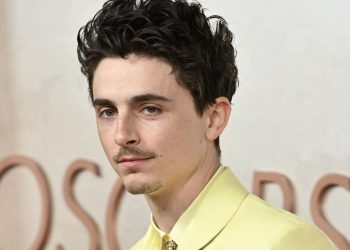 Timothee Chalamet Mengaku Kecewa Tidak Menjadi Best Actor di Ajang Bergengsi