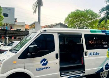 Mulai Desember, 100 Angkot Tua Jakarta Diganti Mikrotrans Berbasis Listrik