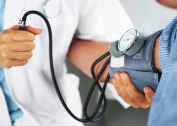 Tidur Teratur Setiap Malam Dapat Membantu Menurunkan Tekanan Darah