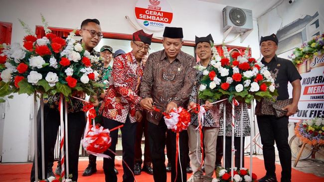 Sukses Kembangkan Produk Gula dan Kopi, Menkop Apresiasi KKMP Tukangkayu