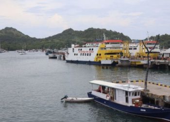 Cuaca Ekstrem, KSOP Hentikan Sementara Pelayaran ke Padar dan Komodo