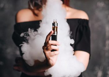 Turis Bawa Vape ke Negara Ini Dapat Dikenakan Denda atau Hukuman Penjara
