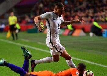 Andrew Jung Dapat Membantu Layvin Kurzawa Beradaptasi di Persib