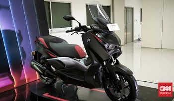 Seragam Baru Nmax dan Xmax untuk Merayakan 25 Tahun Maxi Yamaha