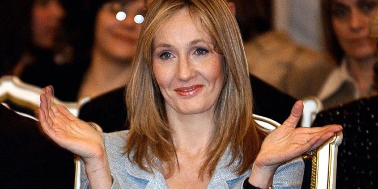 Rowling Bantah Undang Epstein dalam Harry Potter dan Cursed Child