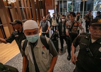 Gaji Tinggi PNS Pajak Saat OTT KPK Terungkap